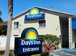 Days Inn by Wyndham Bradenton I-75