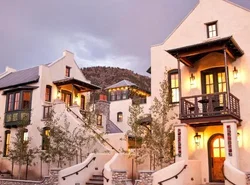 South Main Residences by Surf Hotel