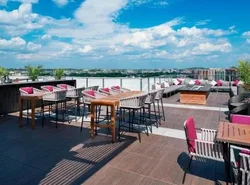 Courtyard by Marriott Washington Downtown/Convention Center