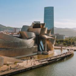 Guggenheim Museum Bilbao, Bilbao Accommodation Massachusetts