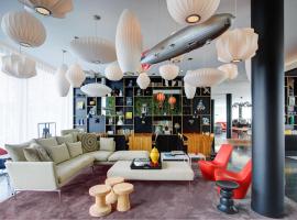 citizenM Paris Charles de Gaulle Airport Accommodation Massachusetts