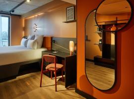 Tribe Paris Saint Ouen Accommodation Massachusetts