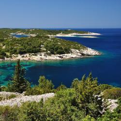 Vis Island Accommodation Massachusetts