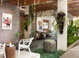 Grandmas Plus Hotel Seminyak Accommodation Massachusetts