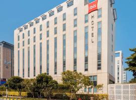 ibis New Delhi Aerocity - An Accor Brand Accommodation Massachusetts
