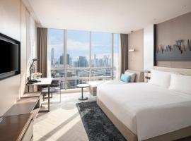 Pathumwan Princess Hotel - SHA Extra Plus Certified Accommodation Massachusetts