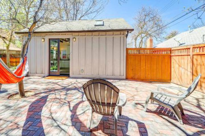 Pueblo Street Tiny Home - thumb 6