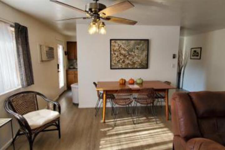 New! Cozy Duplex In Historic North End - thumb 3