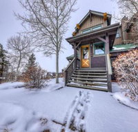 Kicking Horse Getaway - Accommodation Massachusetts