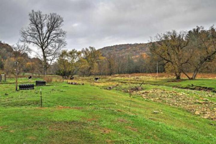 Unique Renovated Winona Barn W / 2 Decks On 80 Acres - thumb 2