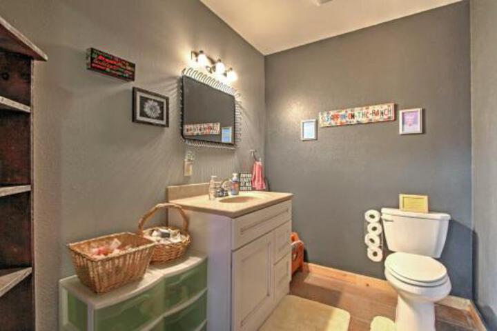 Unique Renovated Winona Barn W / 2 Decks On 80 Acres - thumb 4