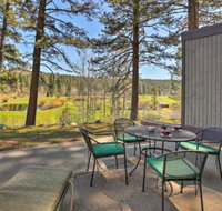 Quiet Home with Graeagle Meadows Golf Course View - Accommodation Massachusetts