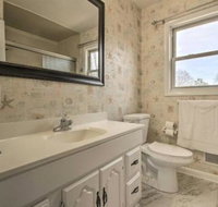 Colonial Home 5 Min to Dover International! - Accommodation Massachusetts