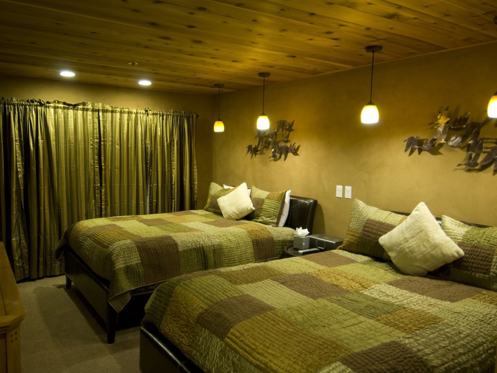 Treasure Mountain Inn - thumb 6