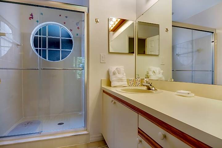 Florint Pool Homes - thumb 6