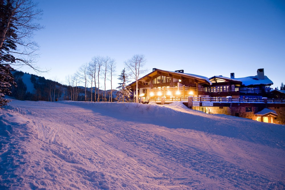 Stein Eriksen Lodge - thumb 1