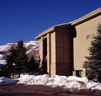 All Seasons Condominiums by All Seasons Resort Lodging - Accommodation Massachusetts