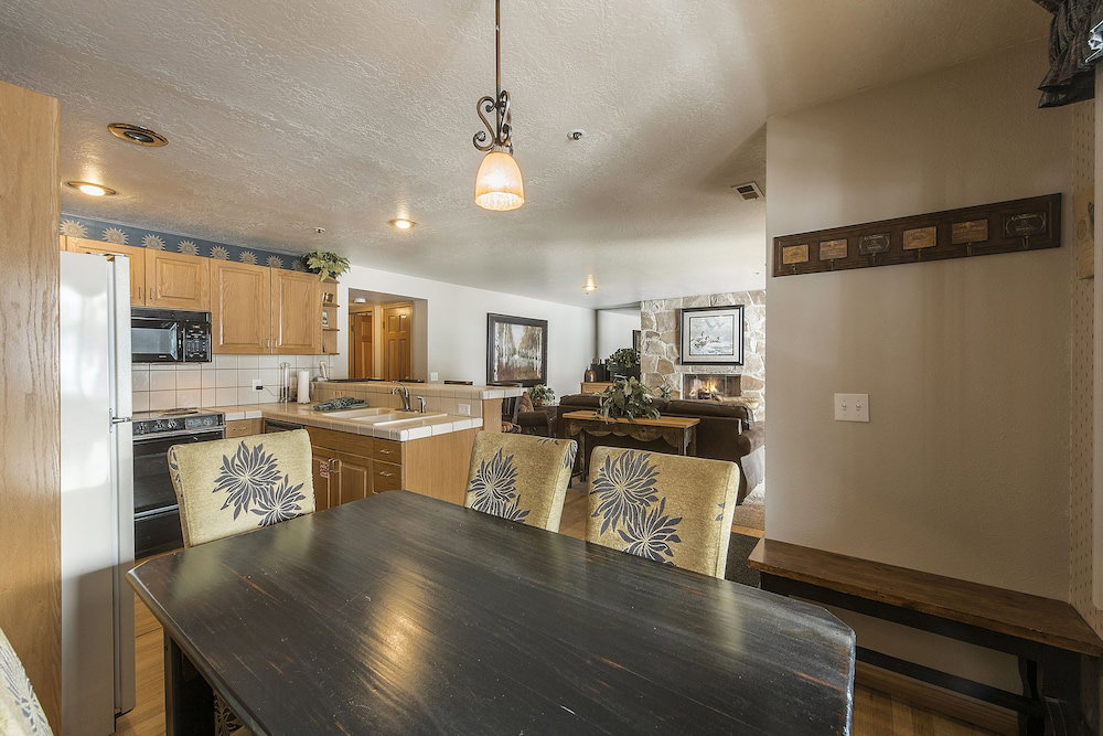 All Seasons Condominiums By All Seasons Resort Lodging - thumb 5