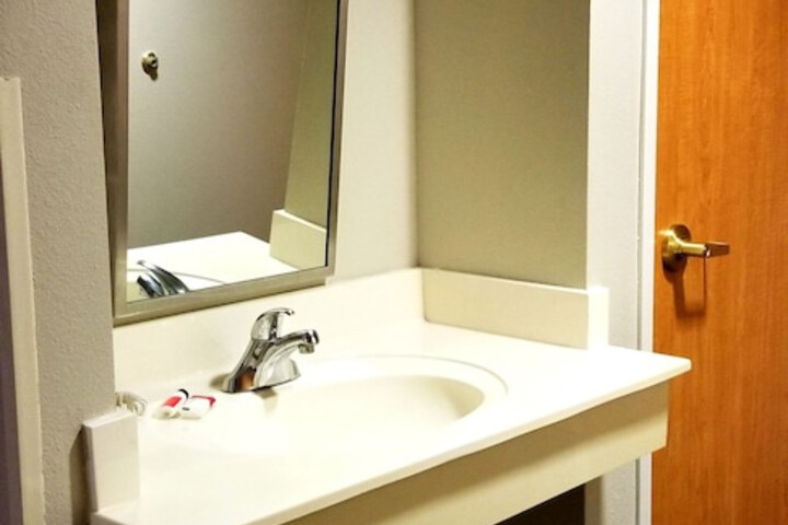 Super 8 By Wyndham Pride Midvale/Midvalley/Salt Lake City - thumb 3