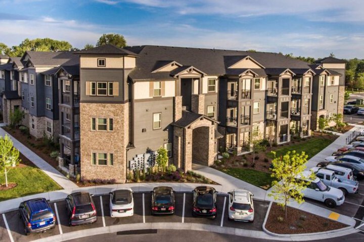 The District At Parkcenter - thumb 7