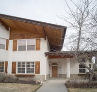 3 Bedroom 3 Bathroom Chalet 719 - Accommodation Massachusetts