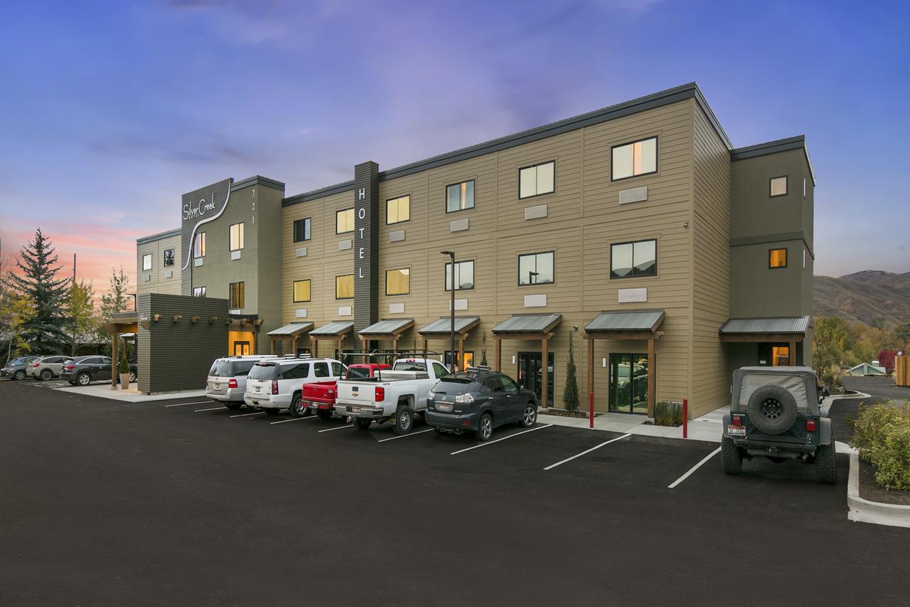 Silver Creek Hotel - thumb 37