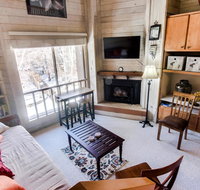 Elkhorn Studio Condo - The Clocktower - Accommodation Massachusetts