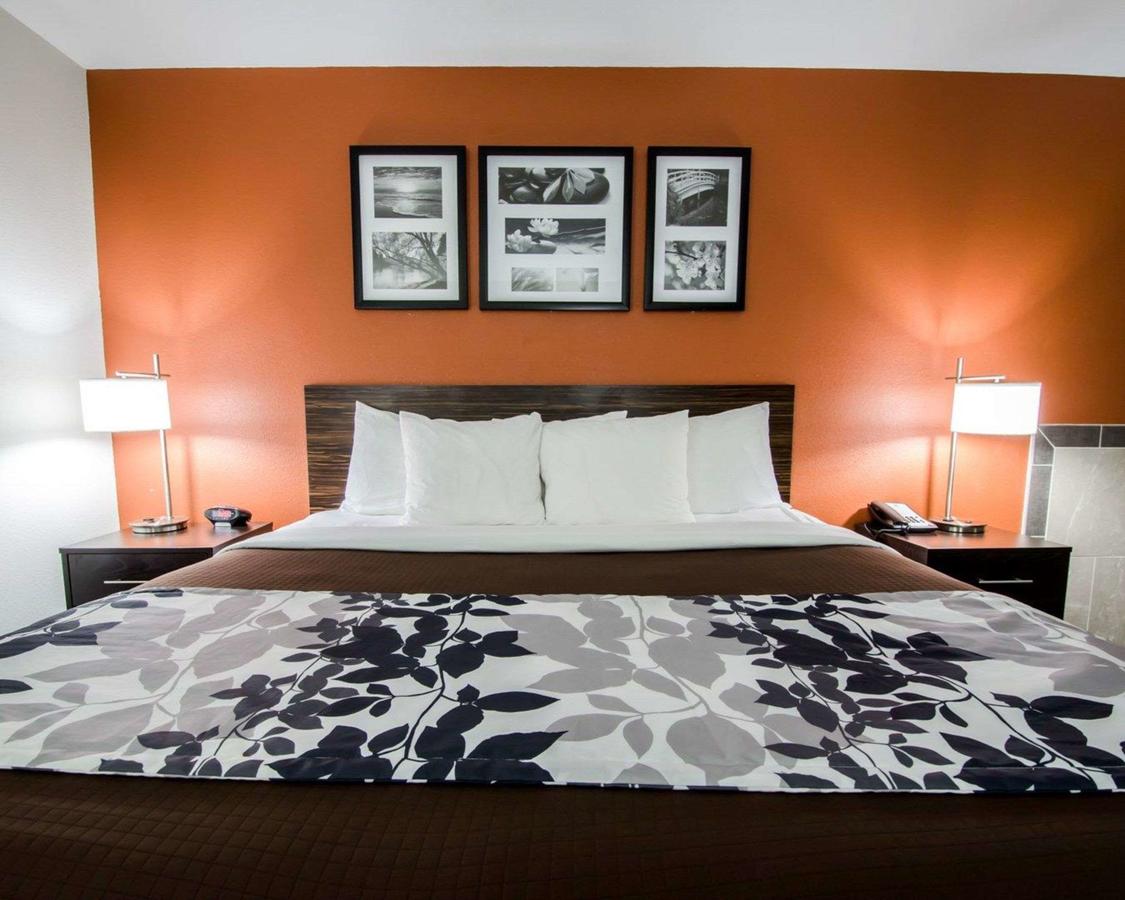 Sleep Inn & Suites And Conference Center Downtown - thumb 27