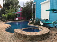 5 BR - Sleeps 10 Best Location next to French Quarter Accommodation Massachusetts