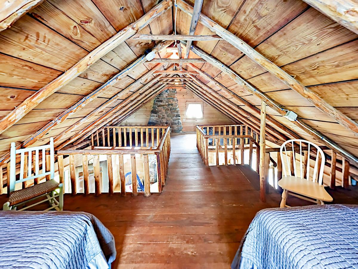226 Shore Rd Cabin - thumb 15
