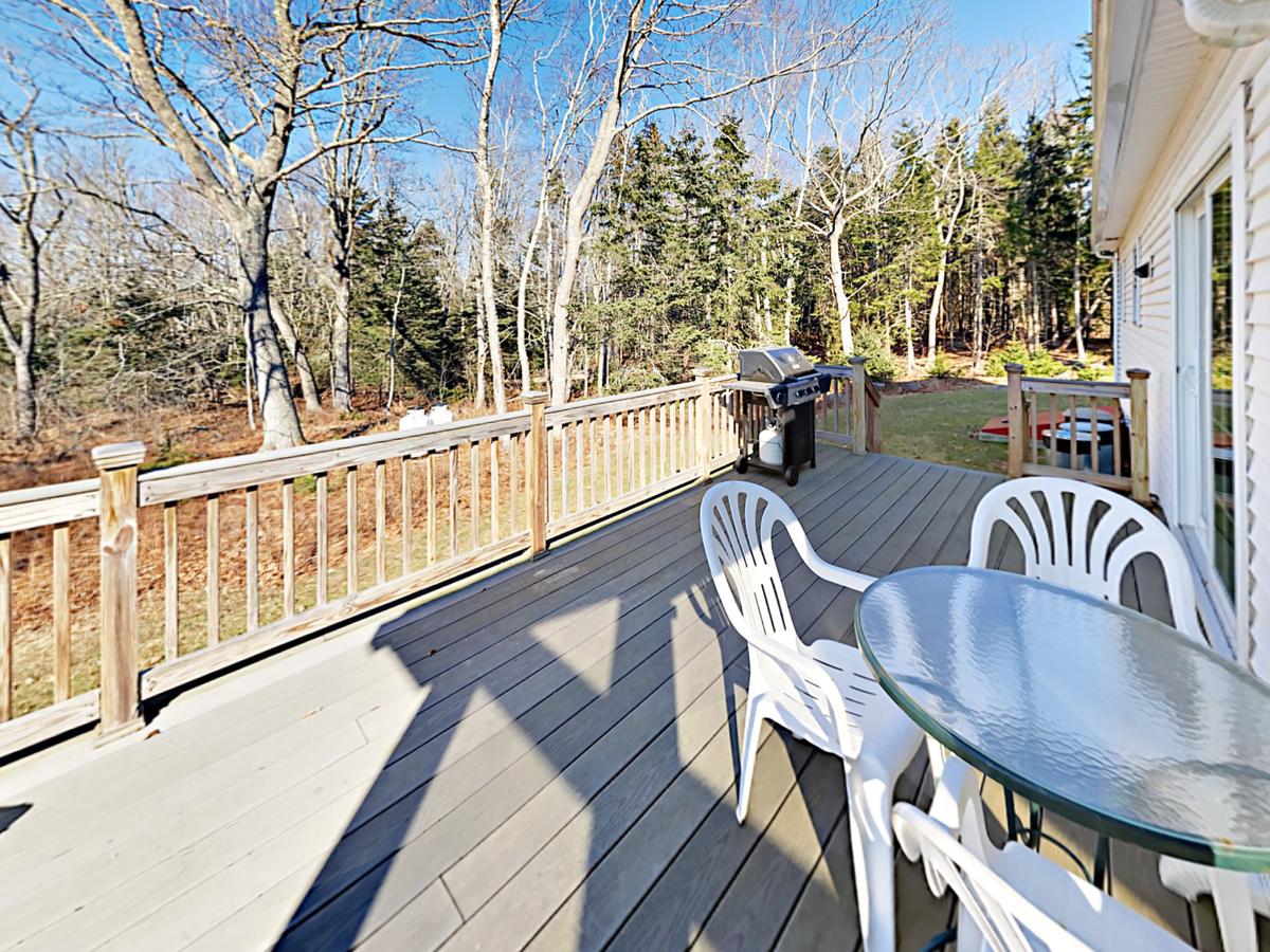 79 Middle Rd Home - thumb 14