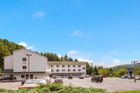 Booking Cumberland Accommodation Massachusetts
