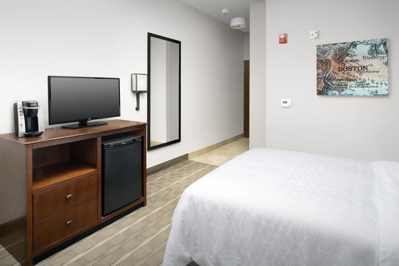 Holiday Inn Express Boston North-Woburn - thumb 9