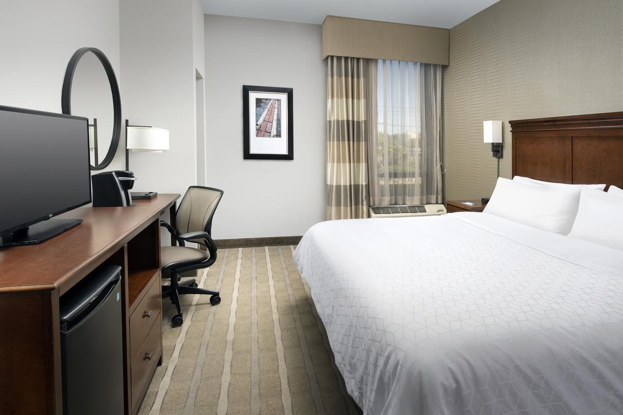 Holiday Inn Express Boston North-Woburn - thumb 4