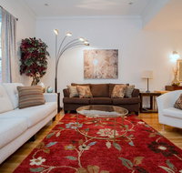 Brookline Village Townhouse by STARS of Boston - Accommodation Massachusetts