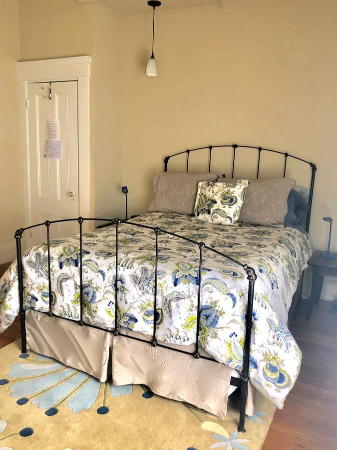 Chesley Road Bed And Breakfast - thumb 18