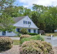 Blue Dolphin Inn - Accommodation Massachusetts