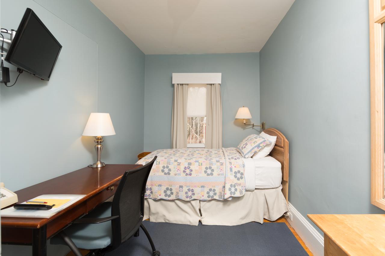 Irving House At Harvard - thumb 4