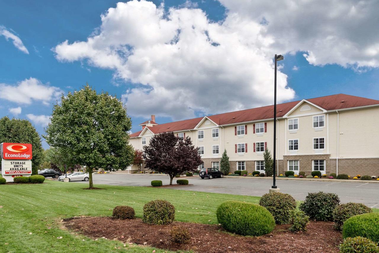 Econo Lodge Hadley Near University - thumb 18