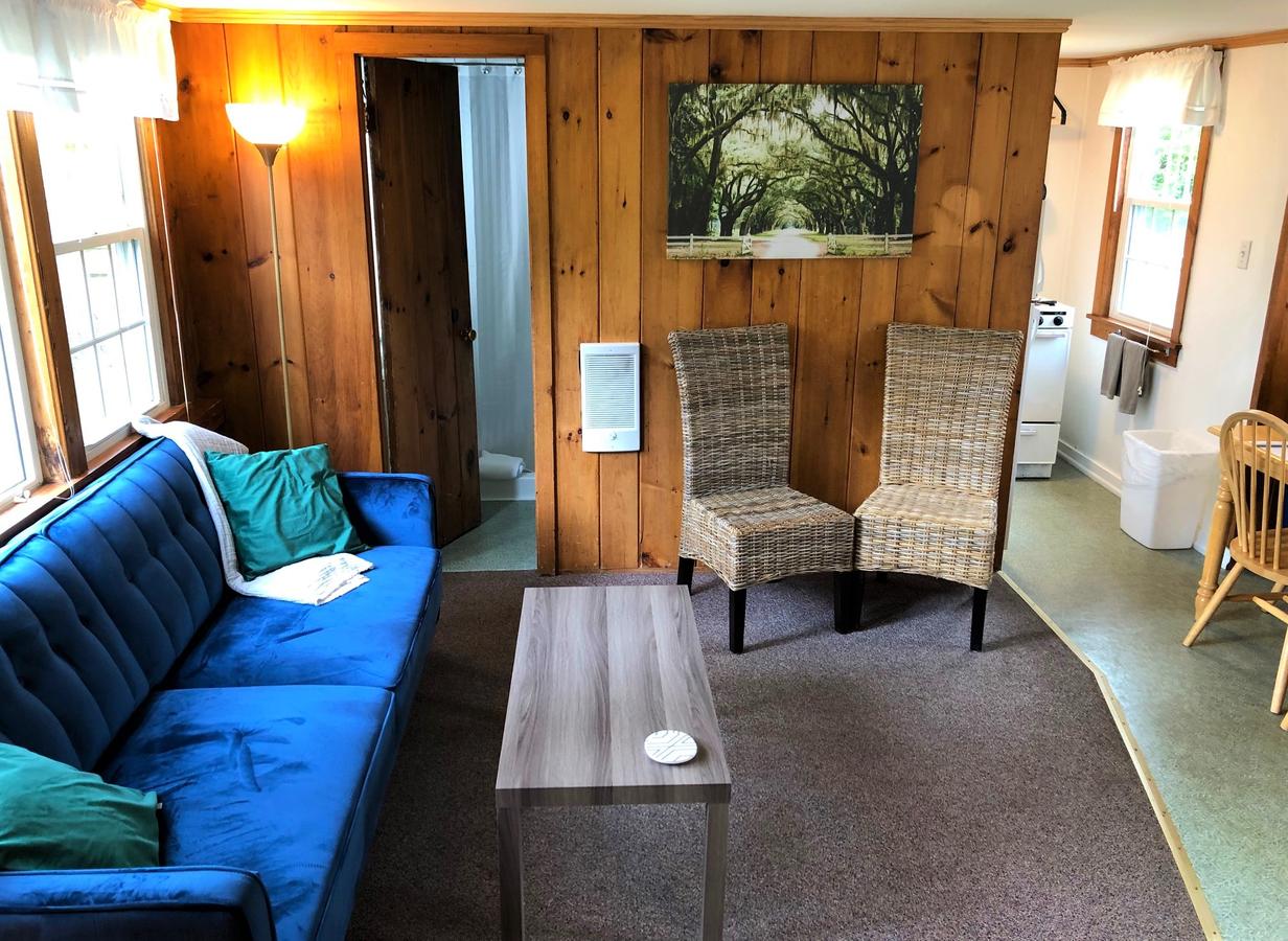 Cove Bluffs Guest Rooms & Suites - thumb 15