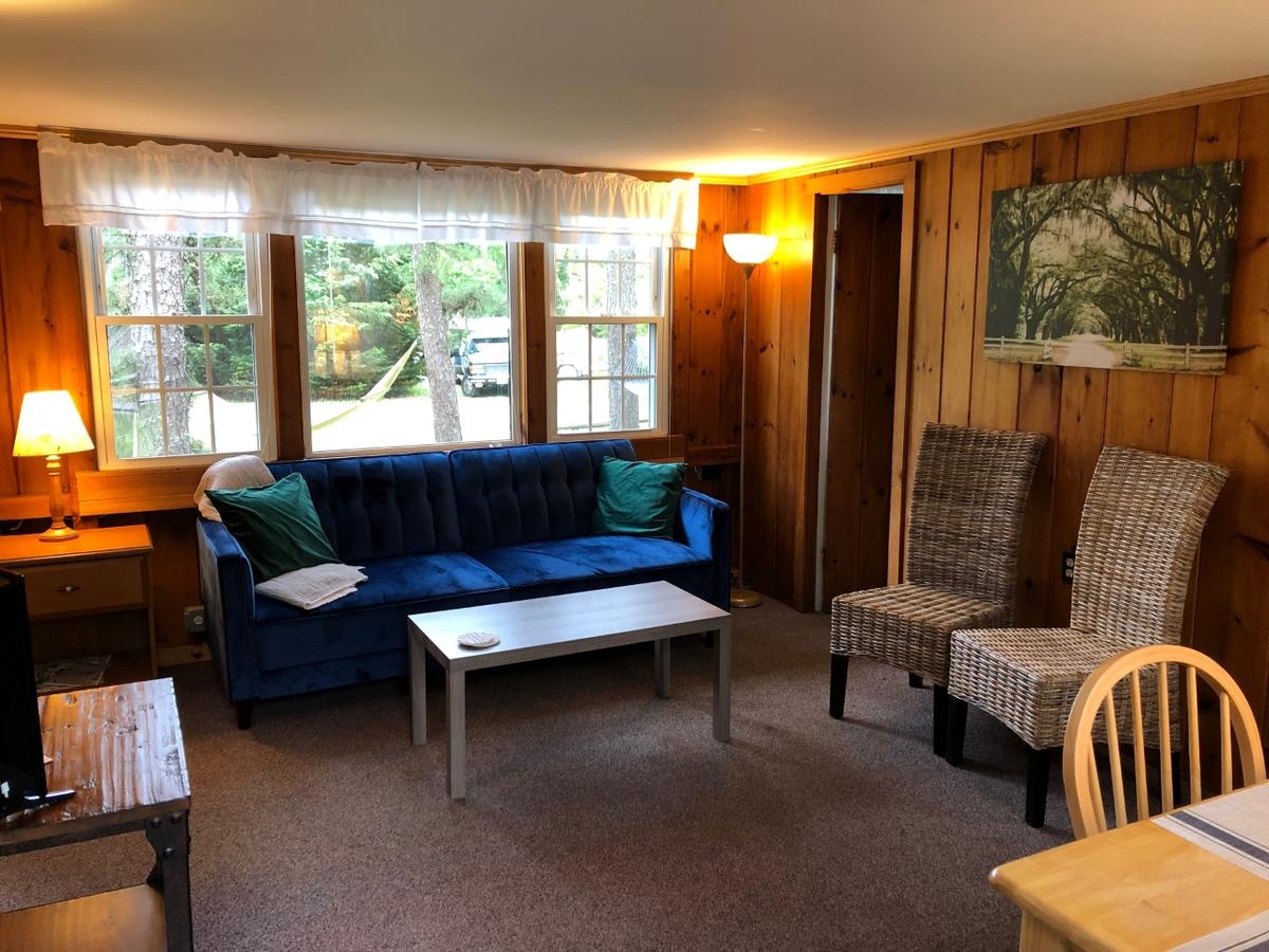 Cove Bluffs Guest Rooms & Suites - thumb 16