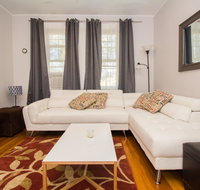 Boston vacationsteps to hospitalseasy access to attractionsFenway by STARS of Boston - Accommodation Massachusetts