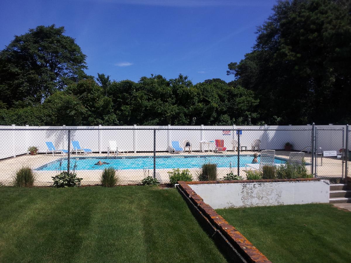 Chatham Highlander Motel - thumb 10
