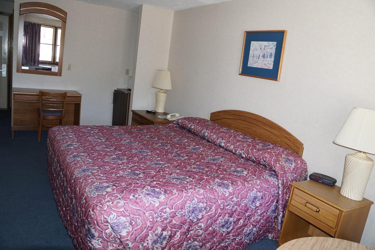 Economy Lodge - thumb 12
