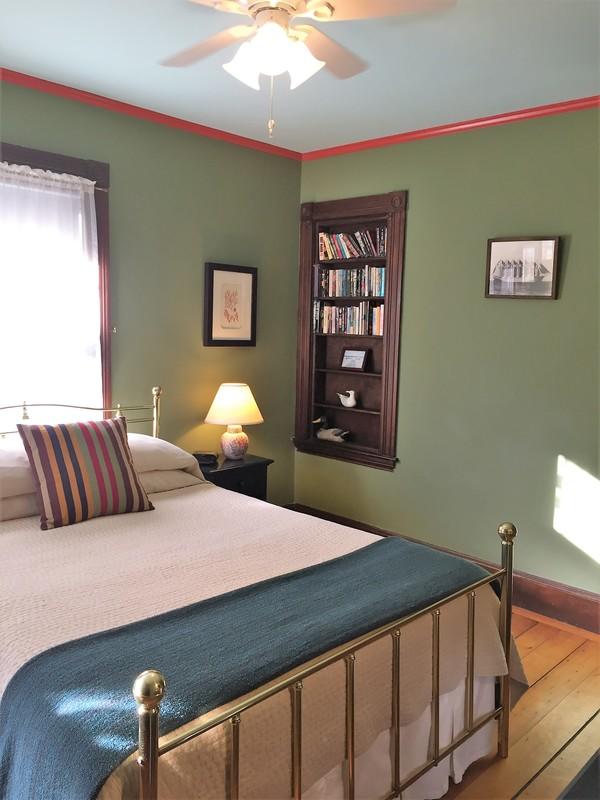 Inn At The Oaks - thumb 2