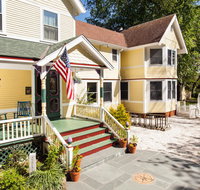 Inn at the Oaks - Accommodation Massachusetts