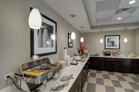Hampton Inn & Suites Springfield Downtown - thumb 12