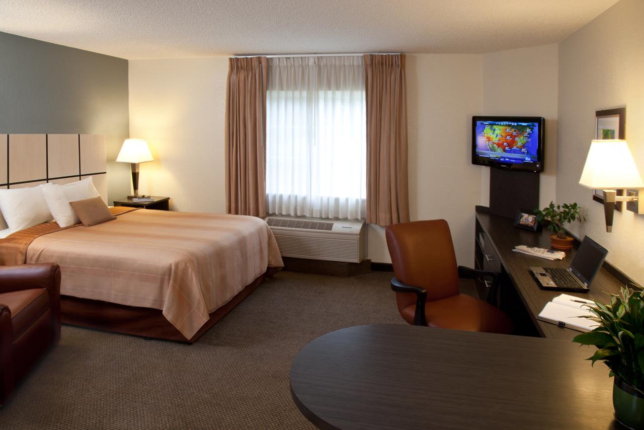 Candlewood Suites Boston-Braintree - thumb 4