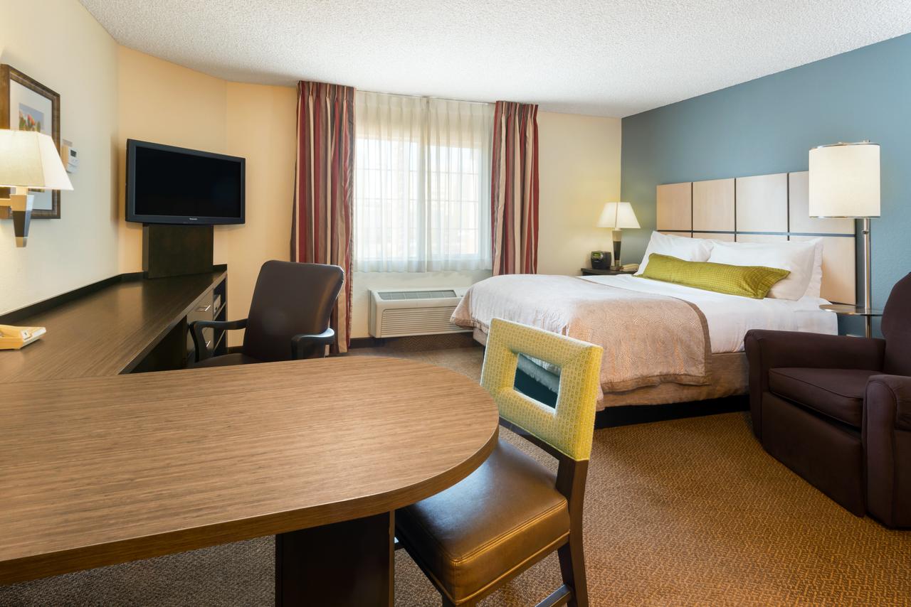Candlewood Suites Boston-Braintree - thumb 3