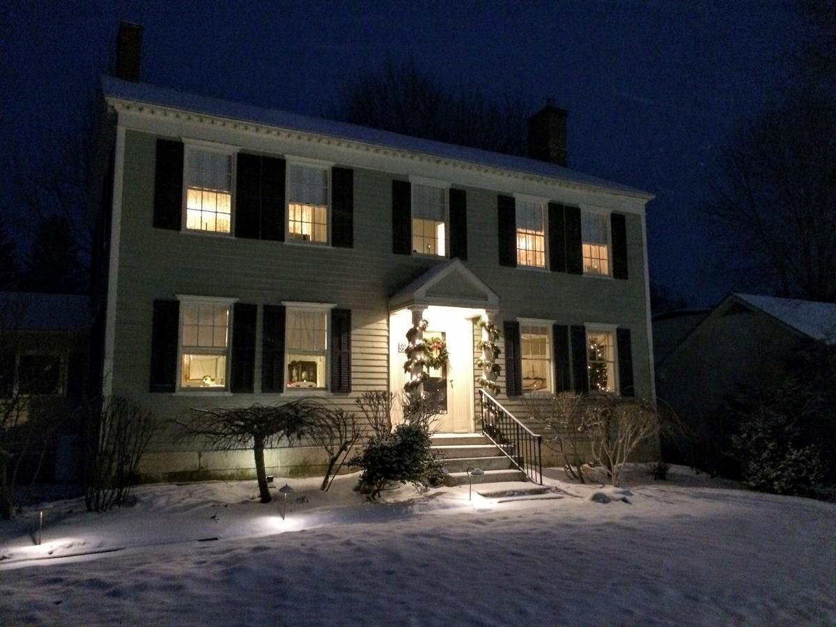 Staveleigh House Bed And Breakfast - thumb 1